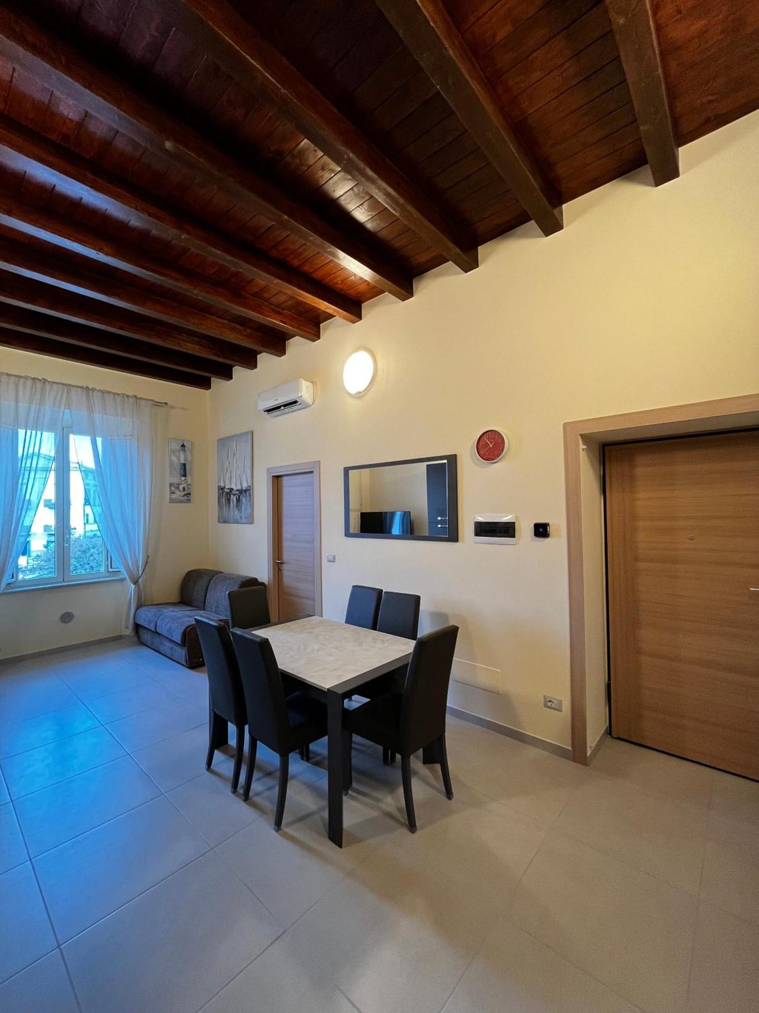 In Centro Rooms And Apartments Isola di Liri 외부 사진