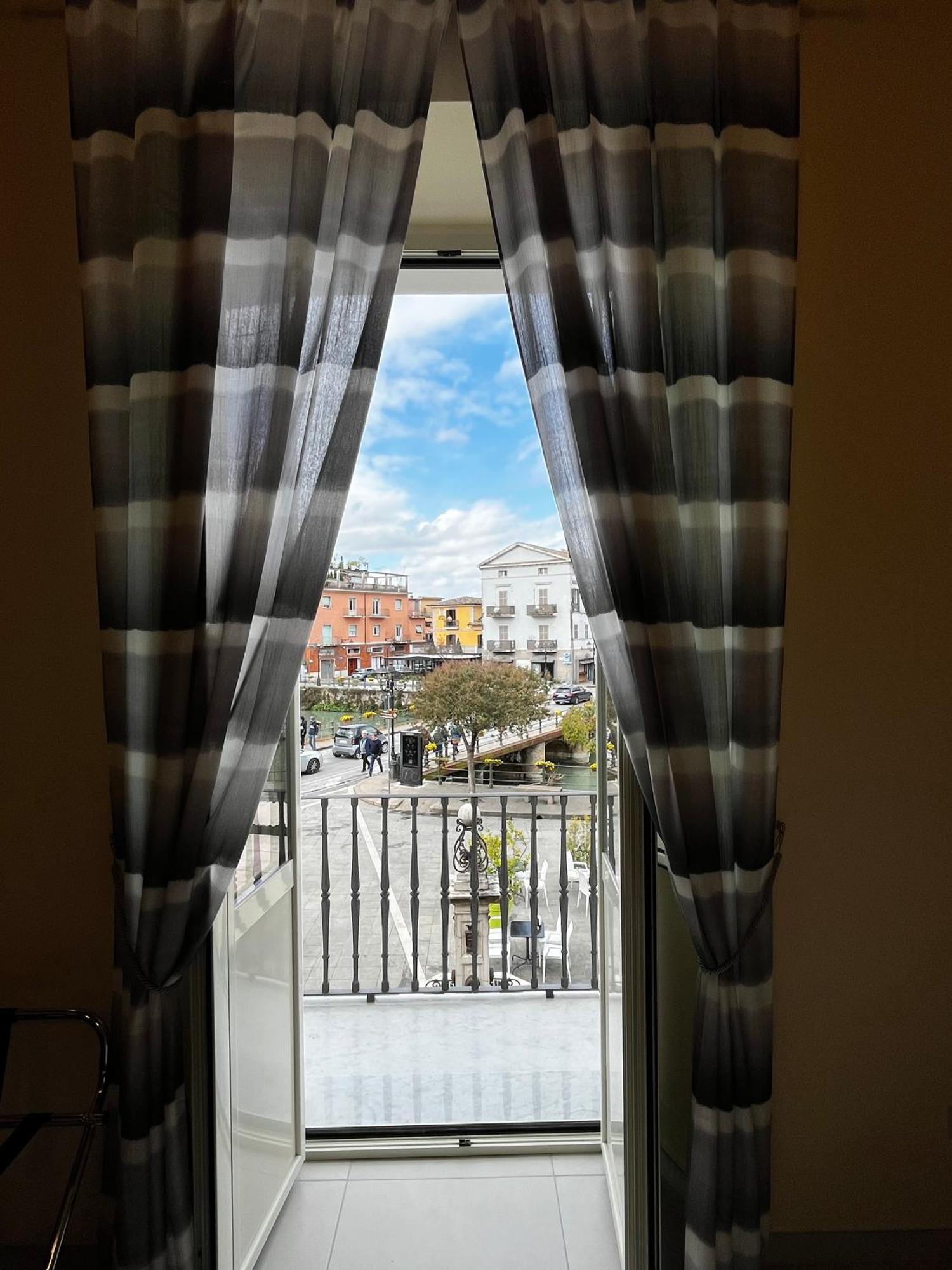In Centro Rooms And Apartments Isola di Liri 외부 사진